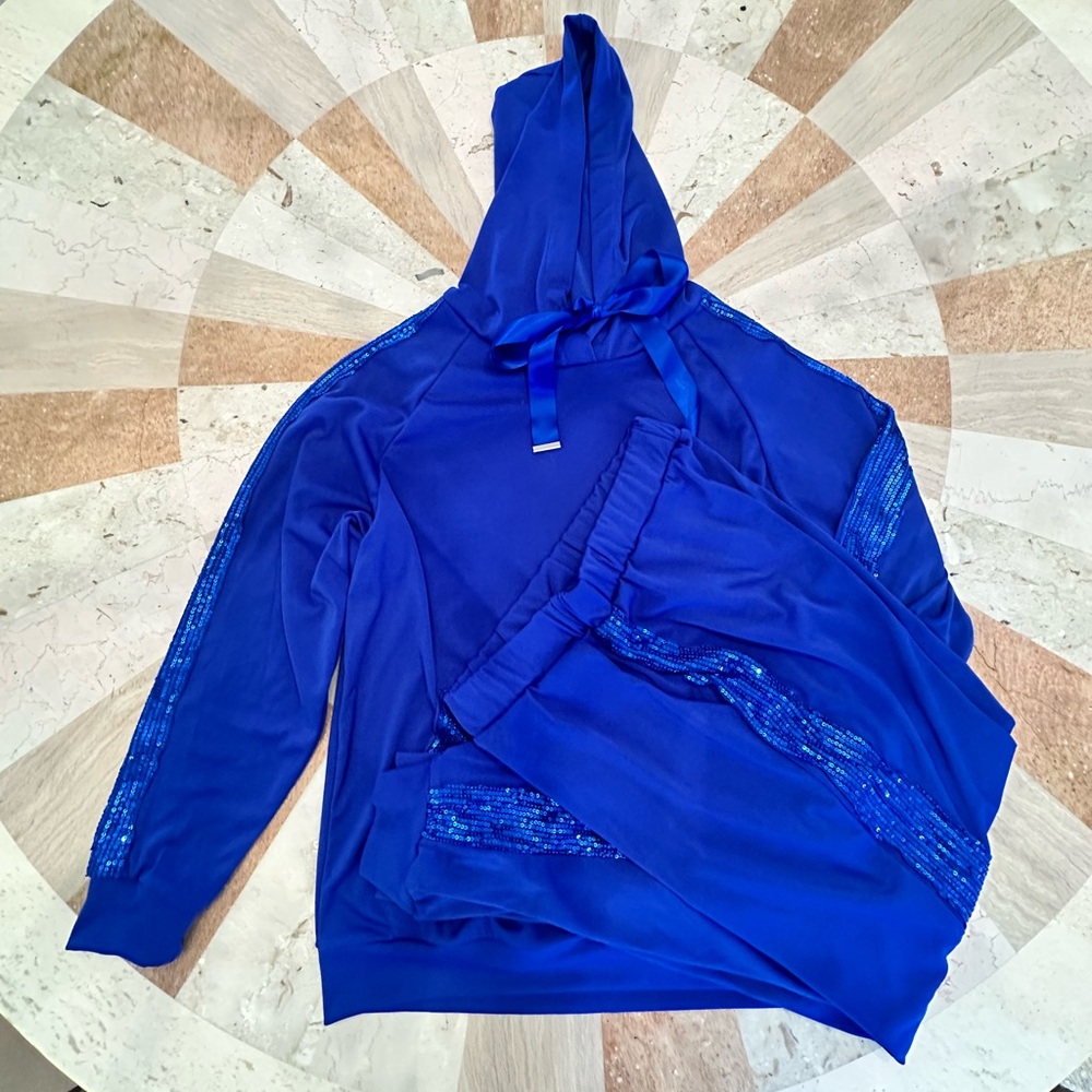 NEW Pant & Hoodie Suit w/ Sequins